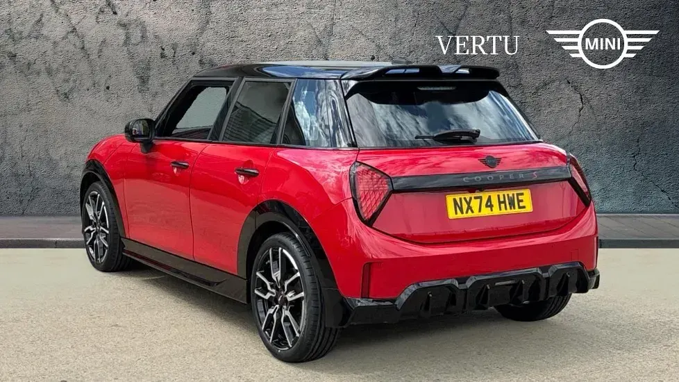 Used Mini Cooper S Hatch 201 HP (147 kW) 2024 Red Hatchback