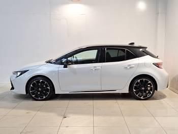 Used Toyota Corolla Sport 122 HP (89 kW) 2022 White Hatchback