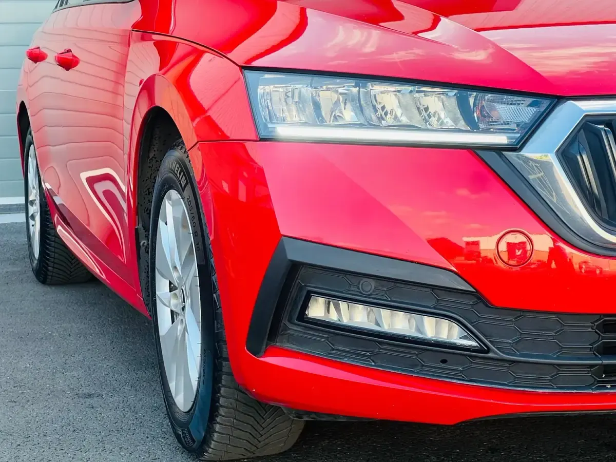 Used Skoda Octavia SE Technology 150 HP (110 kW) 2021 Red Estate