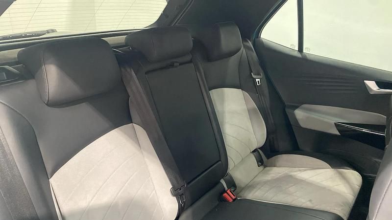 Used VW ID.3 Pro Performance 150 kW (204 HP) 2022 Turquoise Hatchback