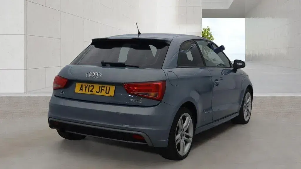 Used Audi A1 S-Line 86 HP (63 kW) 2012 Blue Hatchback