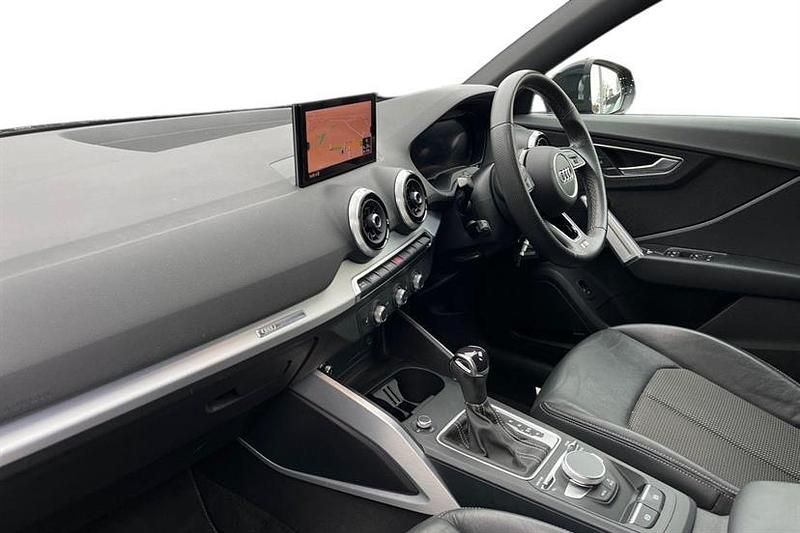 Used Audi Q2 S-Line 190 HP (139 kW) 2022 Black SUV