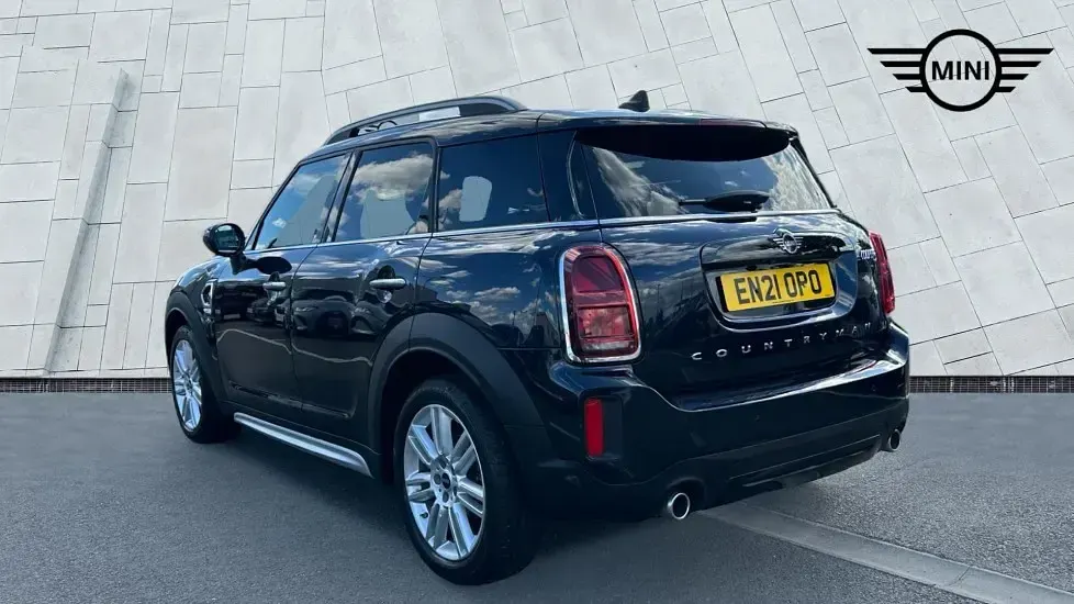 Used Mini Cooper S Countryman Exclusive 176 HP (129 kW) 2021 Black SUV