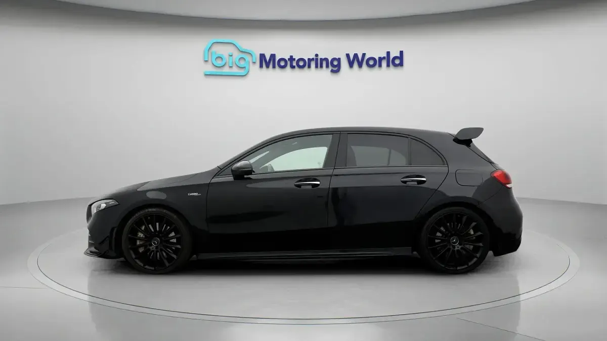 Usado Mercedes A35 AMG Premium Plus 302 HP (222 kW) 2019 Preto Citadino