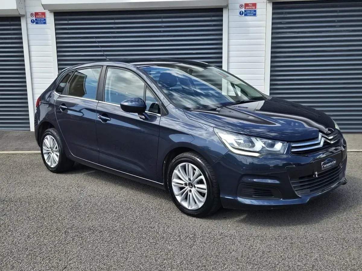 Used Citroën C4 Feel 2015 Blue Hatchback