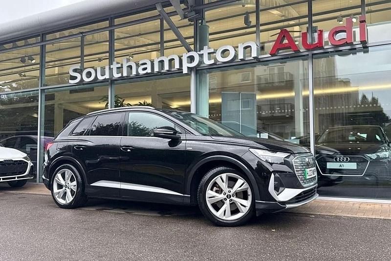 Used 2023 Audi Q4 e-tron S-Line SUV | £27,590 (Good price) - Image 1/1