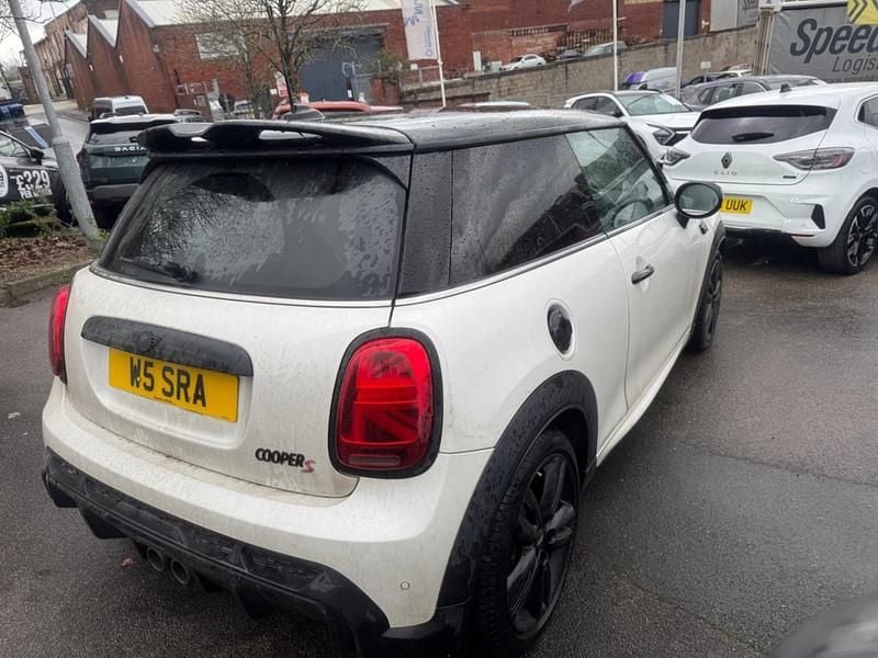 Used Mini Cooper S Hatch 2023 White Hatchback