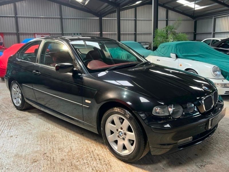 Used BMW 318 Compact Sport Line 143 HP (105 kW) 2003 Hatchback