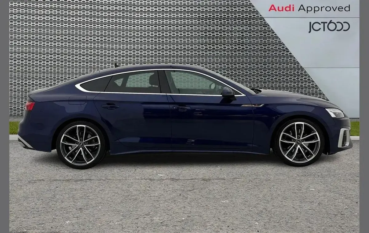Used Audi A5 S-Line 161 HP (118 kW) 2023 Blue Coupe