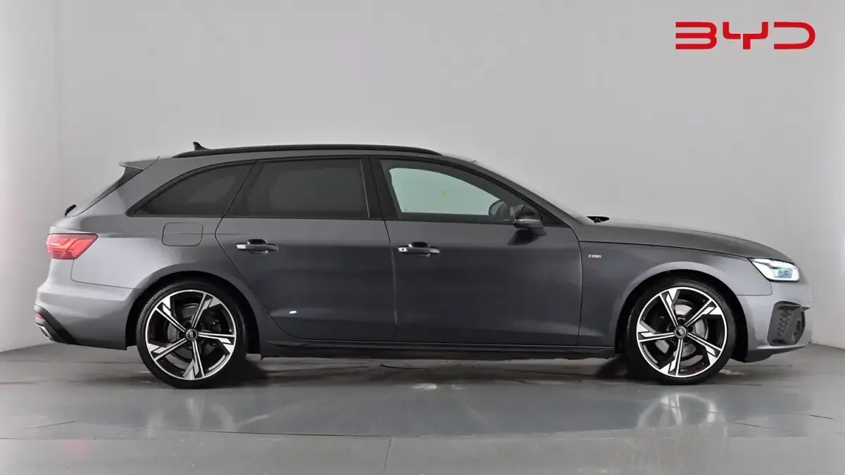 Used Audi A4 Black Edition 150 HP (110 kW) 2022 Daytona grey Estate