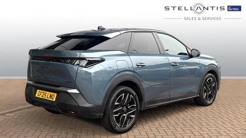 Used Peugeot 3008 Allure 134 HP (98 kW) 2025 Blue SUV