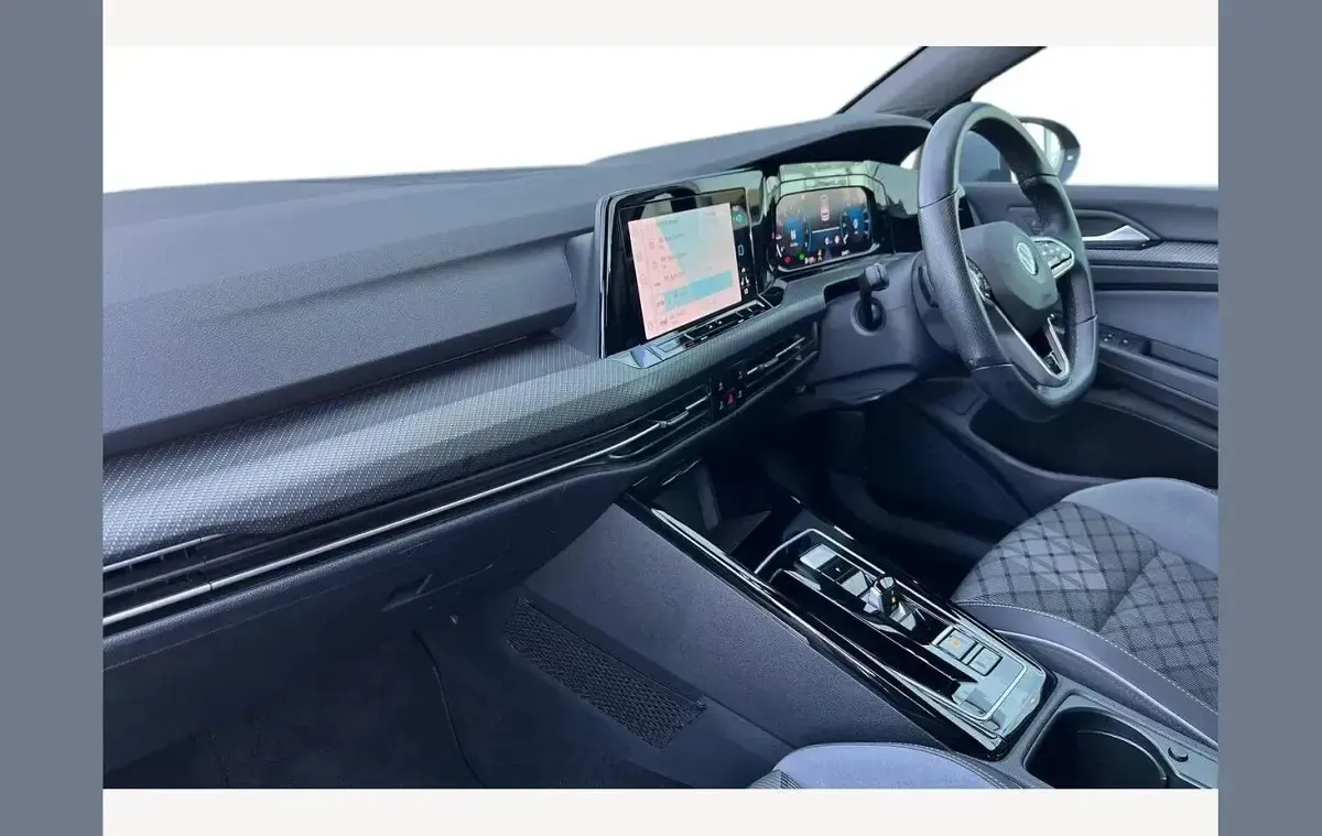Used VW Golf VIII R-line 150 HP (110 kW) 2023 Moonstone grey Hatchback
