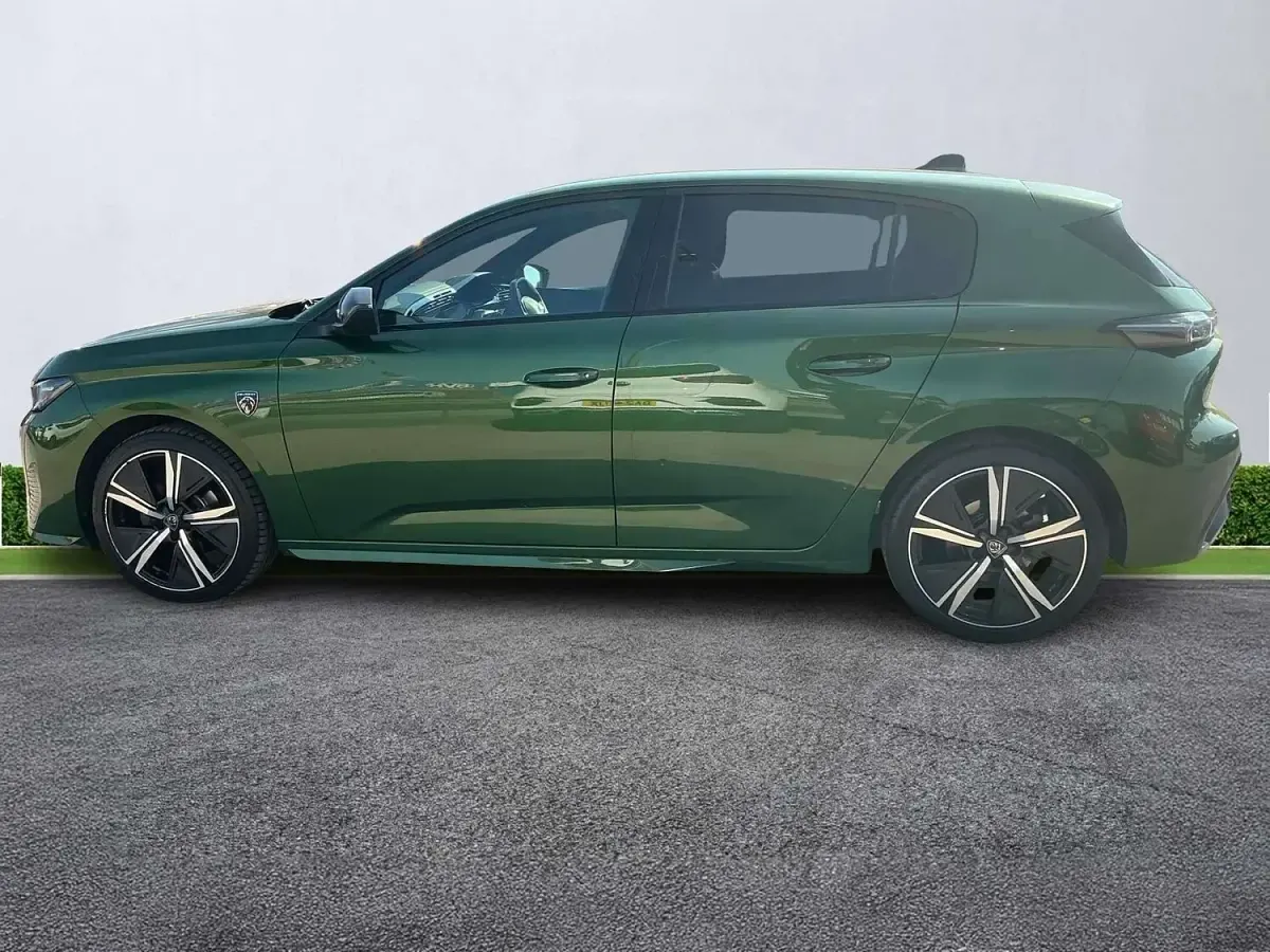 Used Peugeot 308 GTi 130 HP (95 kW) 2023 Green Hatchback
