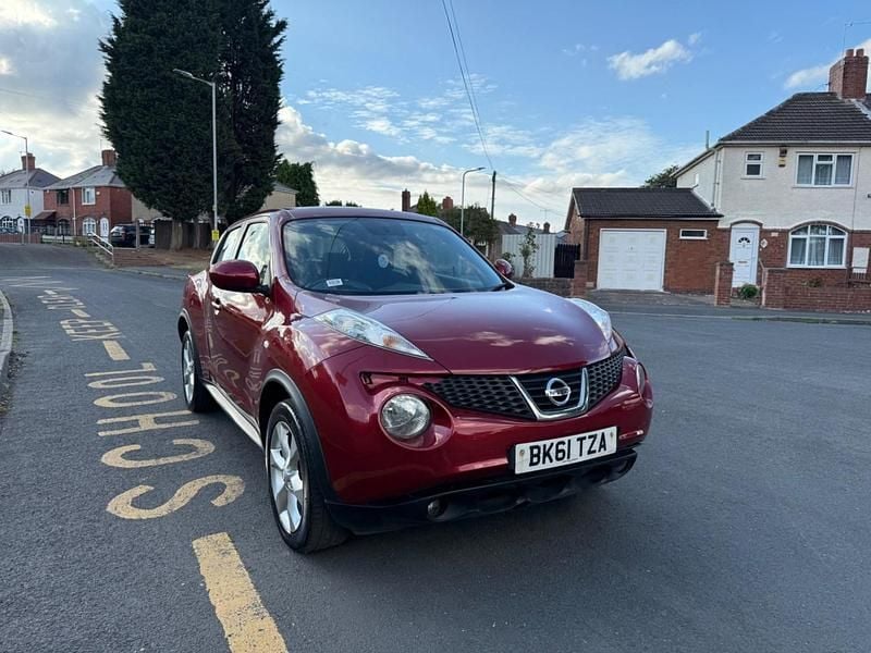 Red Used 2011 Nissan Juke Acenta SUV | £3,300 (Good price) - Image 1/4
