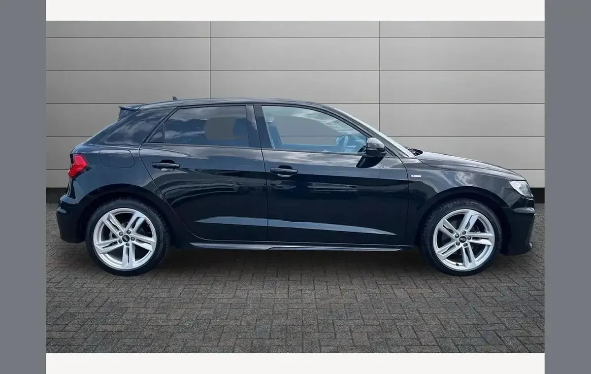 Used Audi A1 S-Line 147 HP (108 kW) 2022 Black SUV