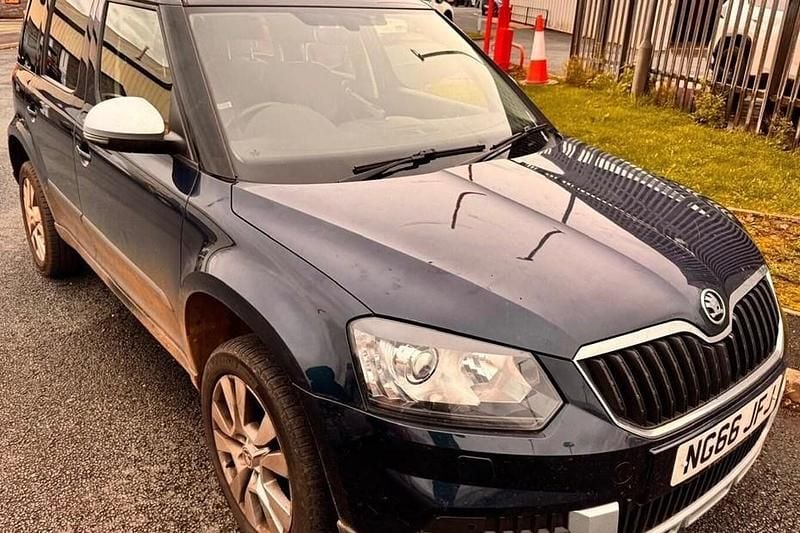 Blue Used 2017 Skoda Yeti Drive SUV | £8,995 (Fair price) - Image 1/1