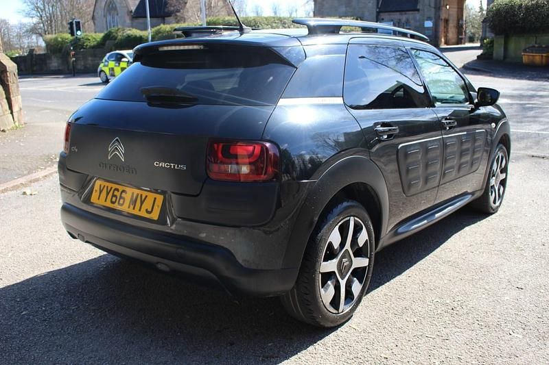 Used Citroën C4 Cactus Flair 2017 Black Hatchback