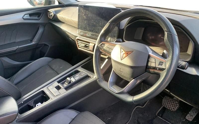 Used Cupra Leon 150 HP (110 kW) 2024 Grey Estate