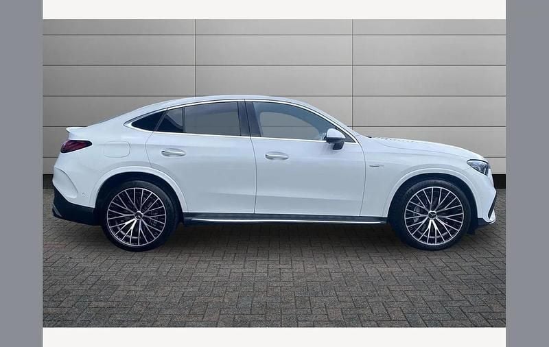 Used Mercedes GLC43 AMG Premium Plus 415 HP (305 kW) 2025 White SUV