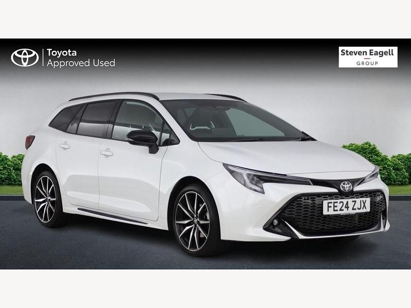 White Used 2024 Toyota Corolla Sport Estate | £25,633 (Expensive) - Image 1/3