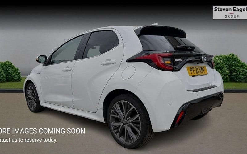 Used Toyota Yaris Hybrid 116 HP (85 kW) 2025 Hatchback