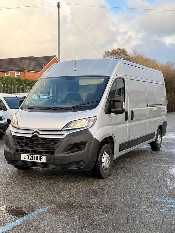 Silver Used 2021 Citroën Relay Van | £11,995 (Good price) - Image 1/4
