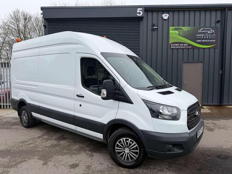 Used Ford Transit 130 HP (95 kW) 2018 White Van