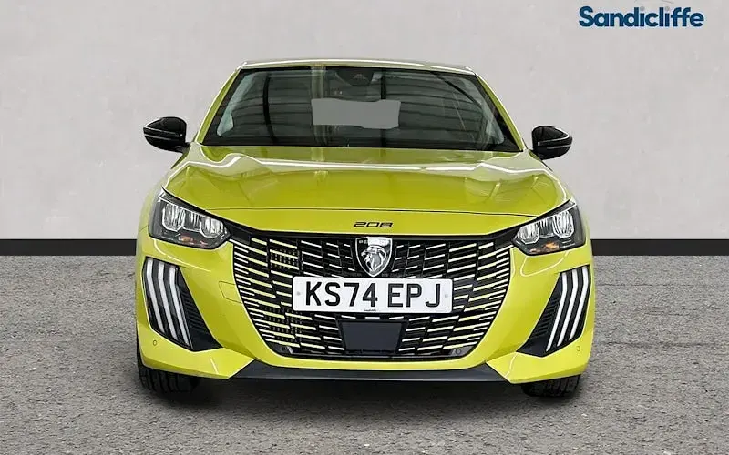 Used Peugeot 208 Allure 101 HP (74 kW) 2025 Hatchback