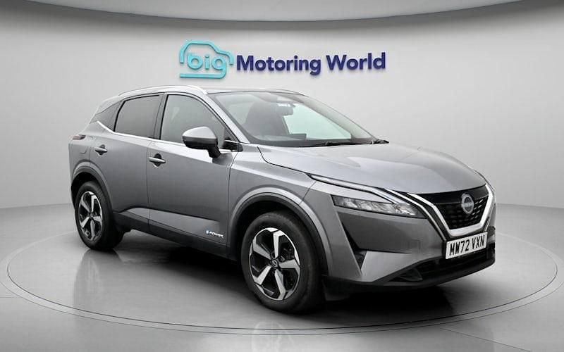 Used Nissan Qashqai N-Connecta 190 HP (139 kW) 2023 Grey SUV