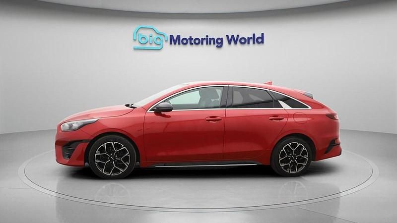 Used Kia ProCeed GT-Line 158 HP (116 kW) 2024 Red Estate