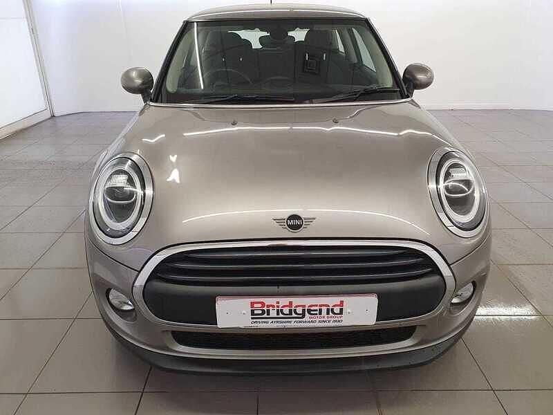 Used Mini ONE Classic 2019 Silver Hatchback