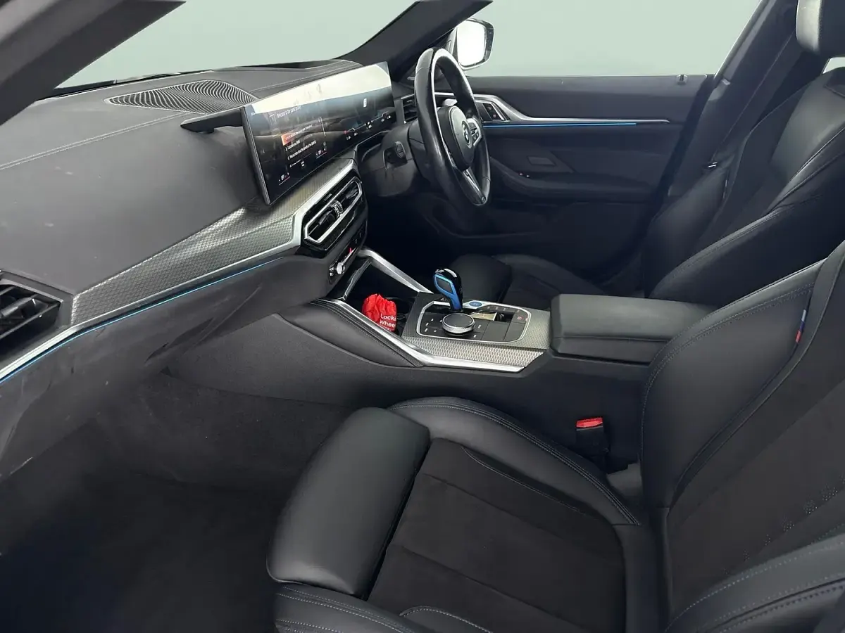 Used BMW i4 M Sport 250 kW (340 HP) 2022 Blue Sedan