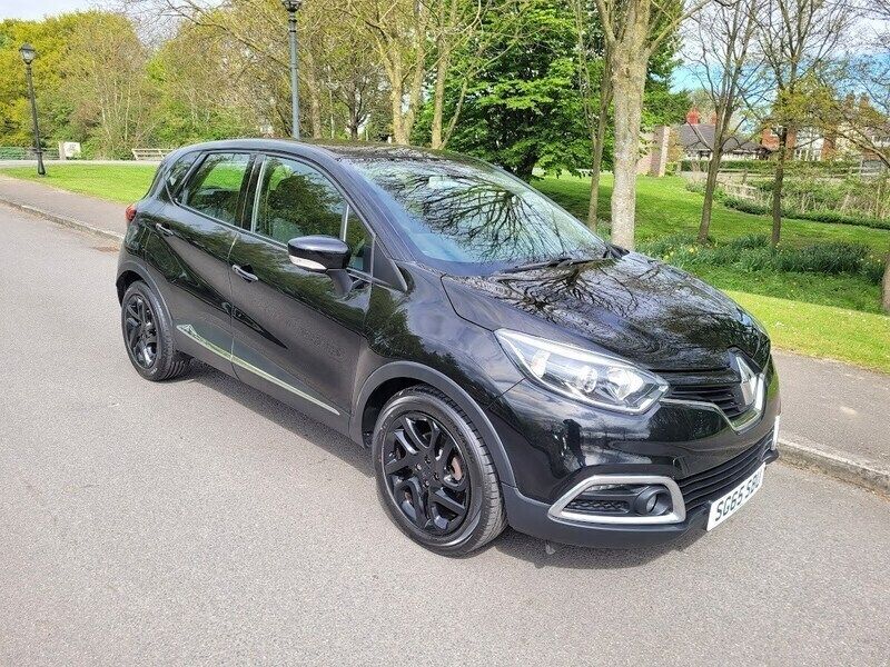 Black Used 2015 Renault Captur Dynamique SUV | £5,495 (Fair price) - Image 1/4