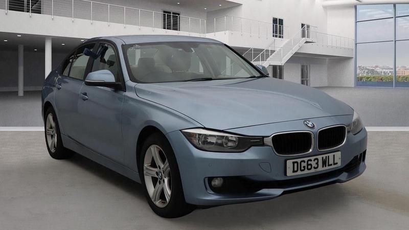 Used BMW 320 Comfort Edition 2013 Blue Sedan