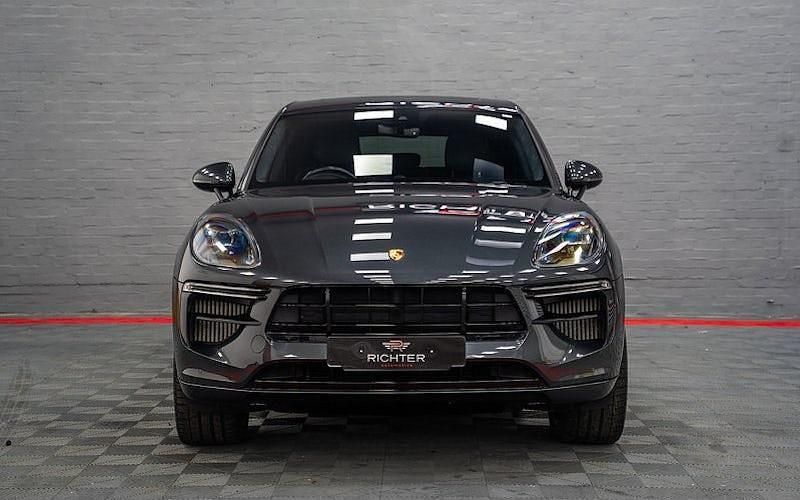 Used Porsche Macan Turbo 441 HP (324 kW) 2020 SUV