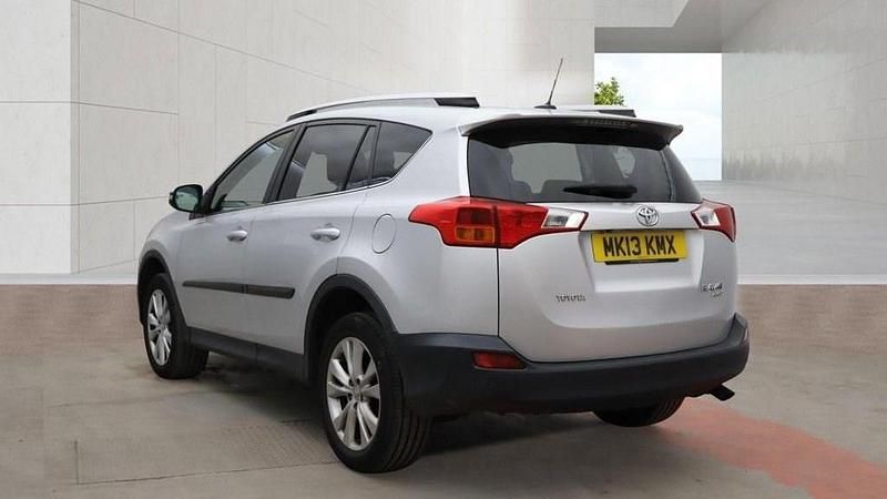 Used Toyota RAV4 150 HP (110 kW) 2013 Silver SUV