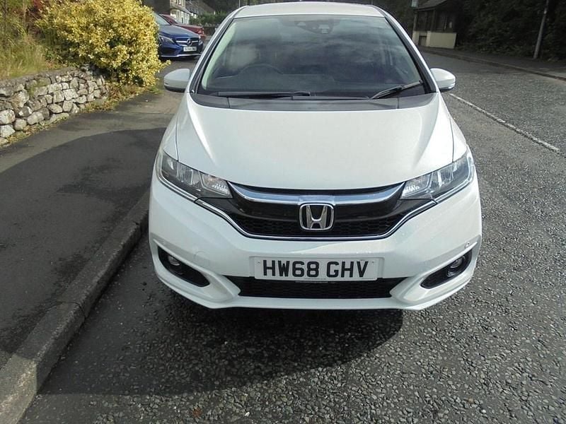 Used Honda Jazz EX 102 HP (75 kW) 2018 White Hatchback