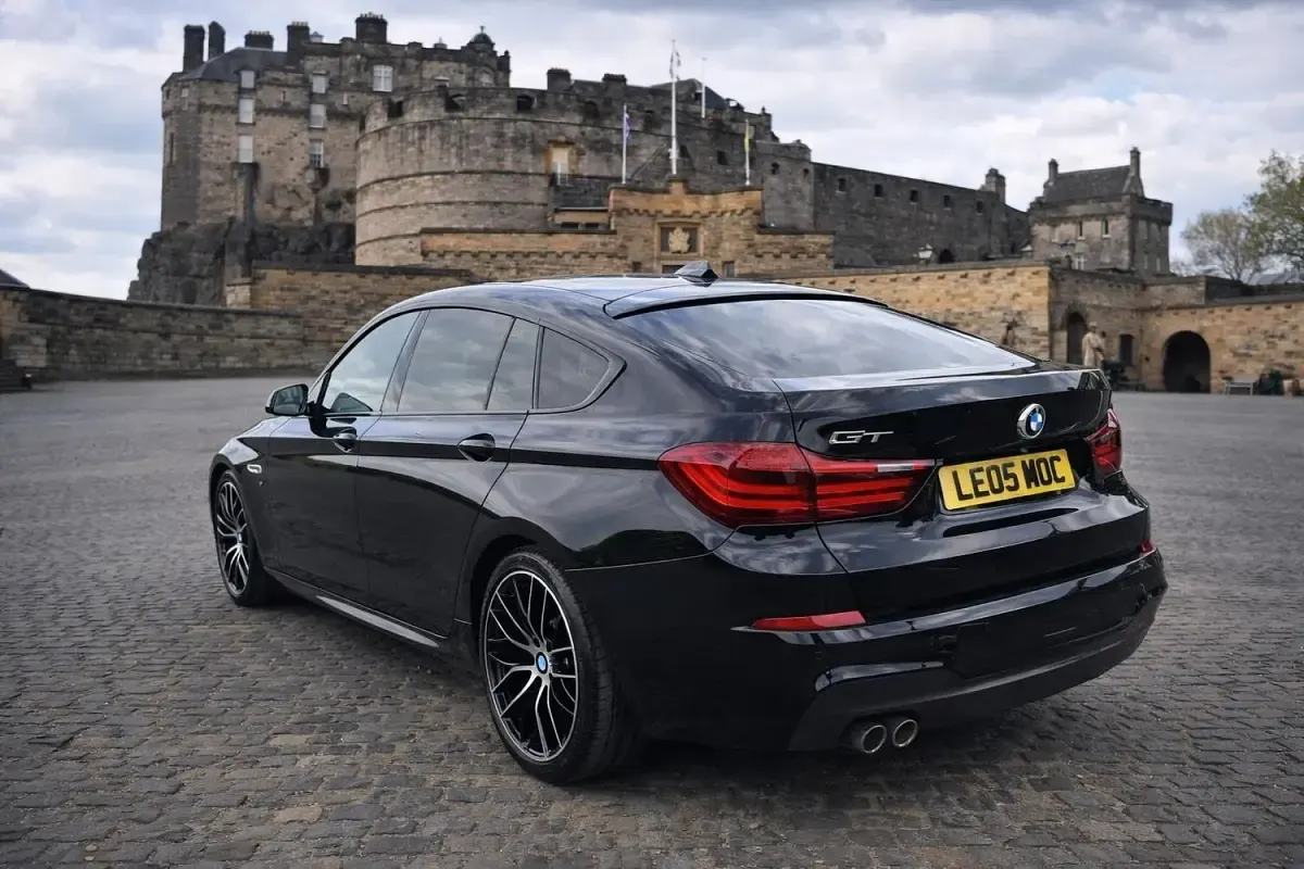 Used BMW 520 M Sport 2015 Black Hatchback