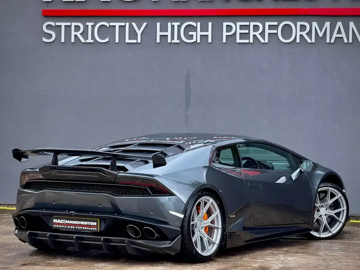 Used Lamborghini Huracán 601 HP (442 kW) 2014 Grey Coupe