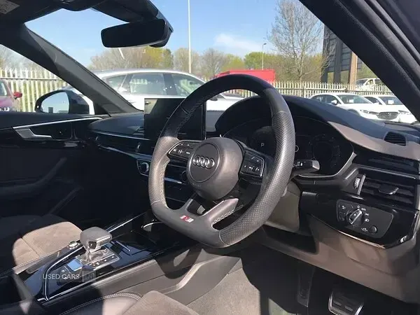 Used Audi A4 Black Edition 150 HP (110 kW) 2021 Grey Sedan