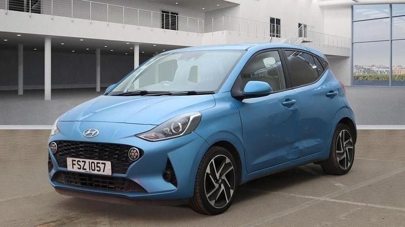 Used Hyundai i10 Premium 67 HP (49 kW) 2021 Turquoise Hatchback
