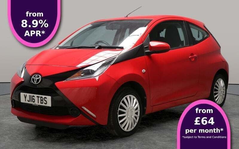 Used 2017 Toyota Aygo X-play Hatchback | £5,405 (Good price) - Image 1/3