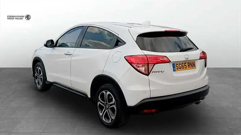 Used Honda HR-V SE 130 HP (95 kW) 2015 White SUV