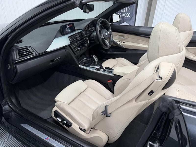 Begagnad BMW 420 M Sport 2016 Svart Cab