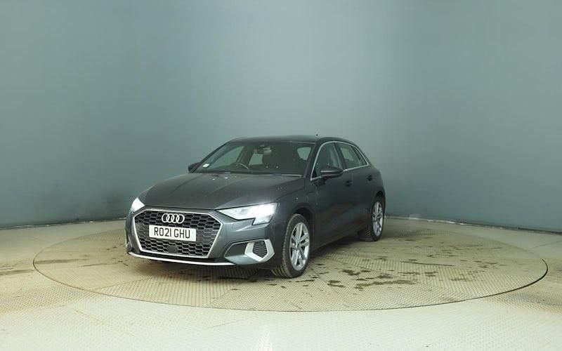Used Audi A3 Sportback e-tron Sport 204 HP (150 kW) 2025 Hatchback
