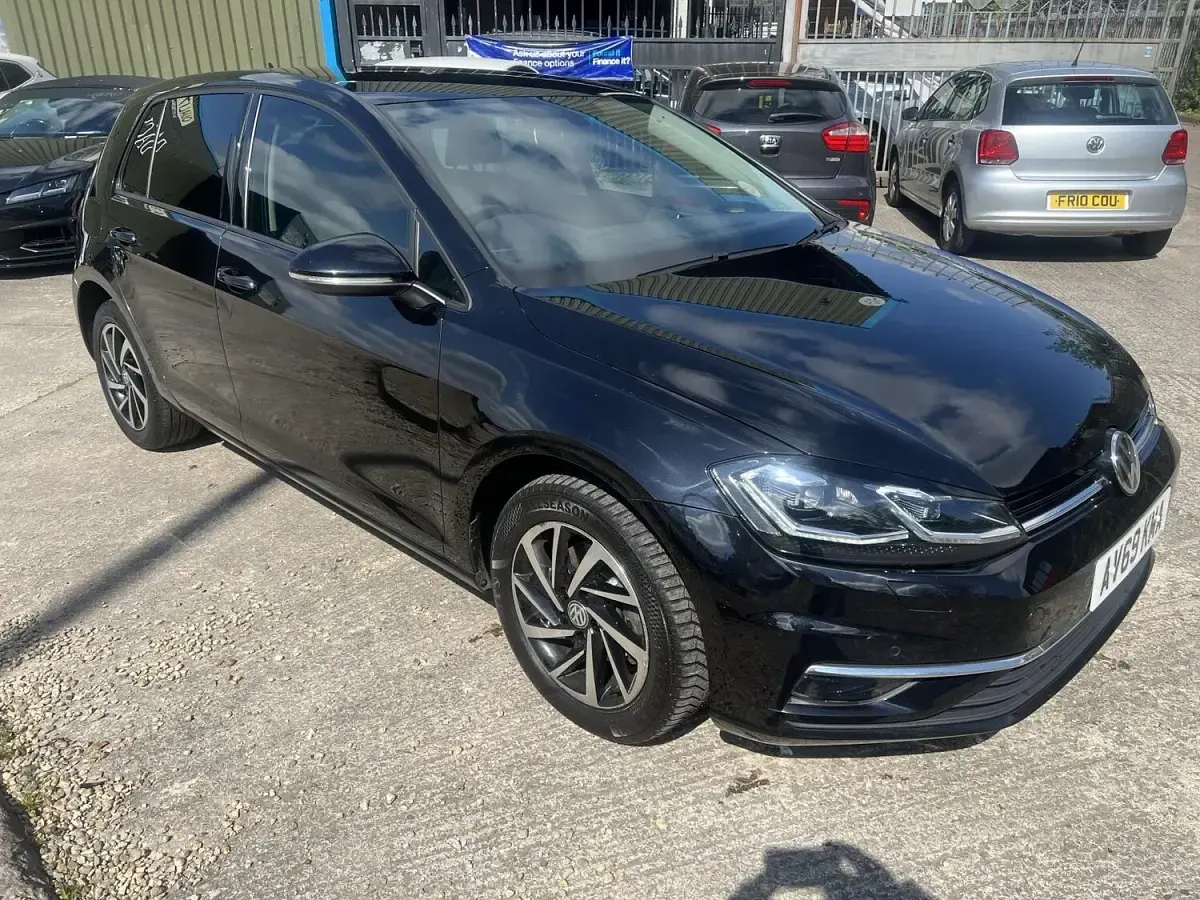 Used VW Golf VII Edition 150 HP (110 kW) 2019 Black Hatchback