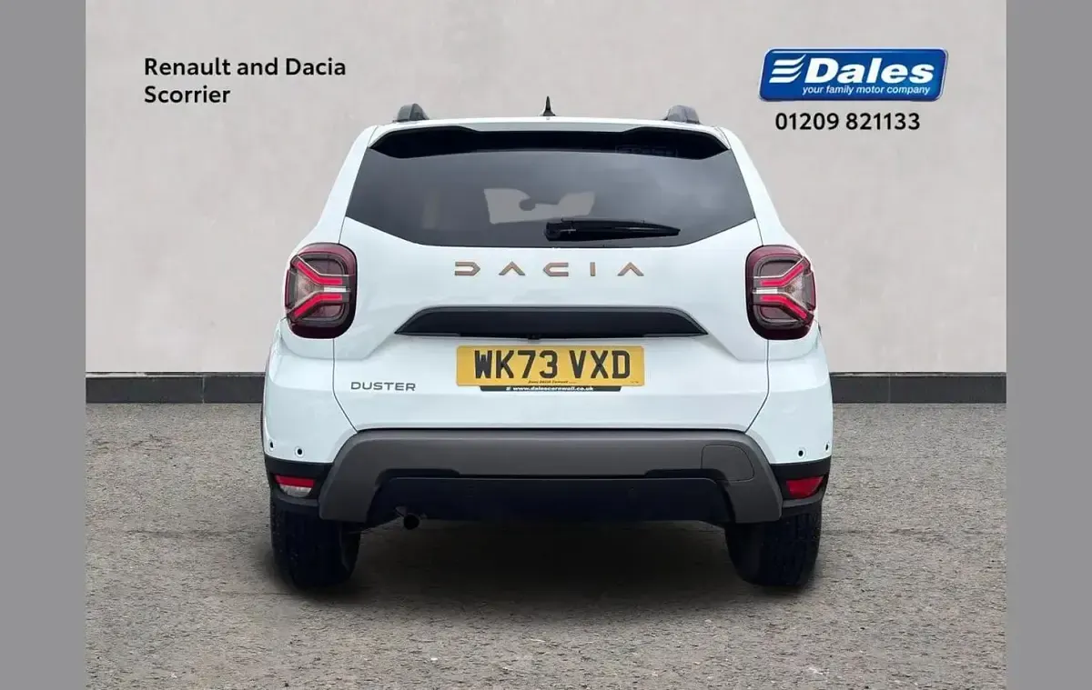 Used Dacia Duster Extreme 150 HP (110 kW) 2023 White SUV