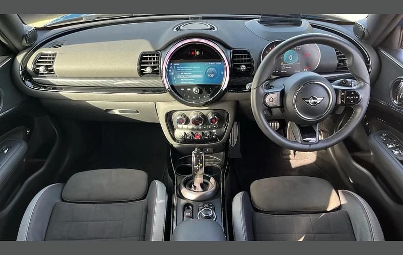 Used Mini John Cooper Works Clubman 302 HP (222 kW) 2022 Blue Estate