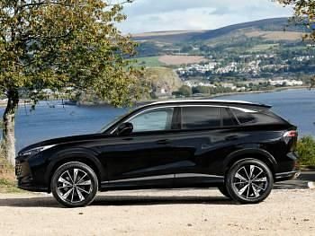 New MG HS Trophy 224 HP (164 kW) 2026 Black SUV