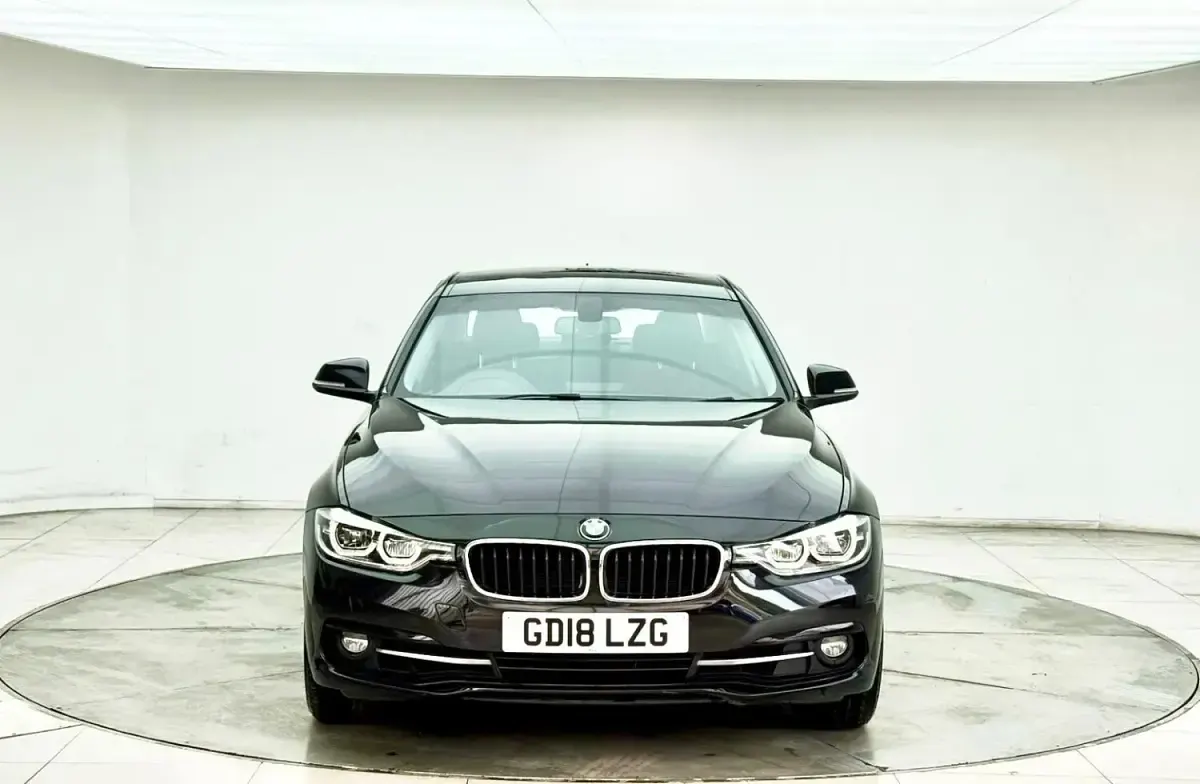 Used BMW 318 Sport Line 2018 Black Sedan